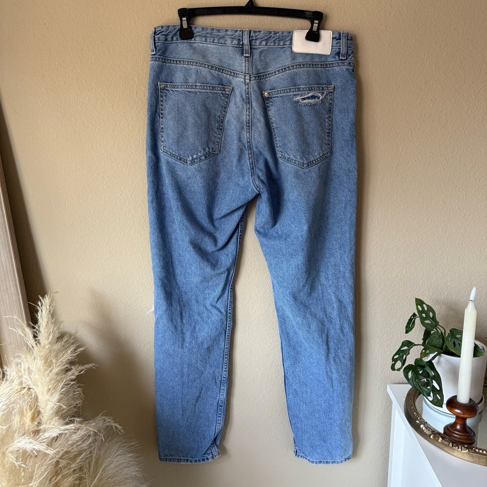 H&M &Denim Boyfriend Low Waist Jeans Distressed Ripped Straight Leg Baggy Jeans - Picture 3 of 3